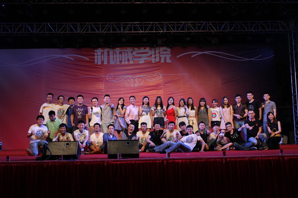 2010级毕业晚会.jpg